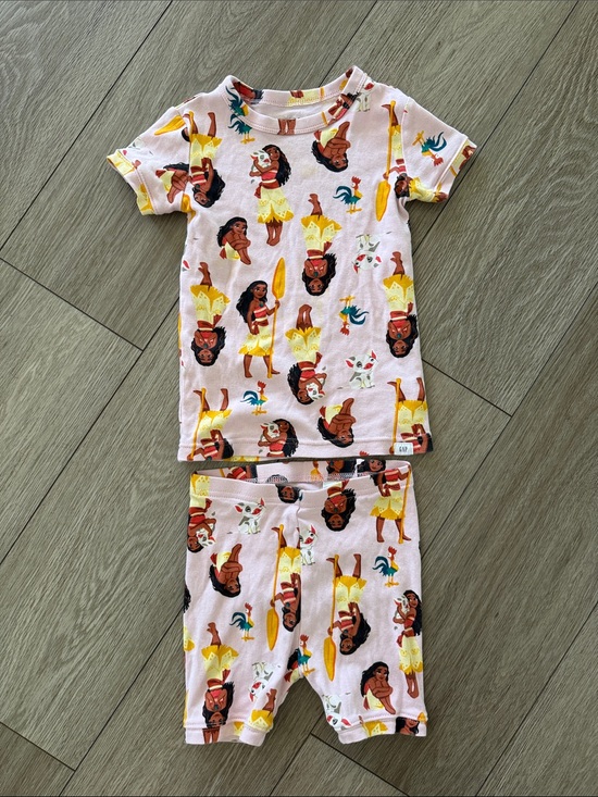 GAP Other - Baby gap organic cotton Moana girls pajama set size 5 years